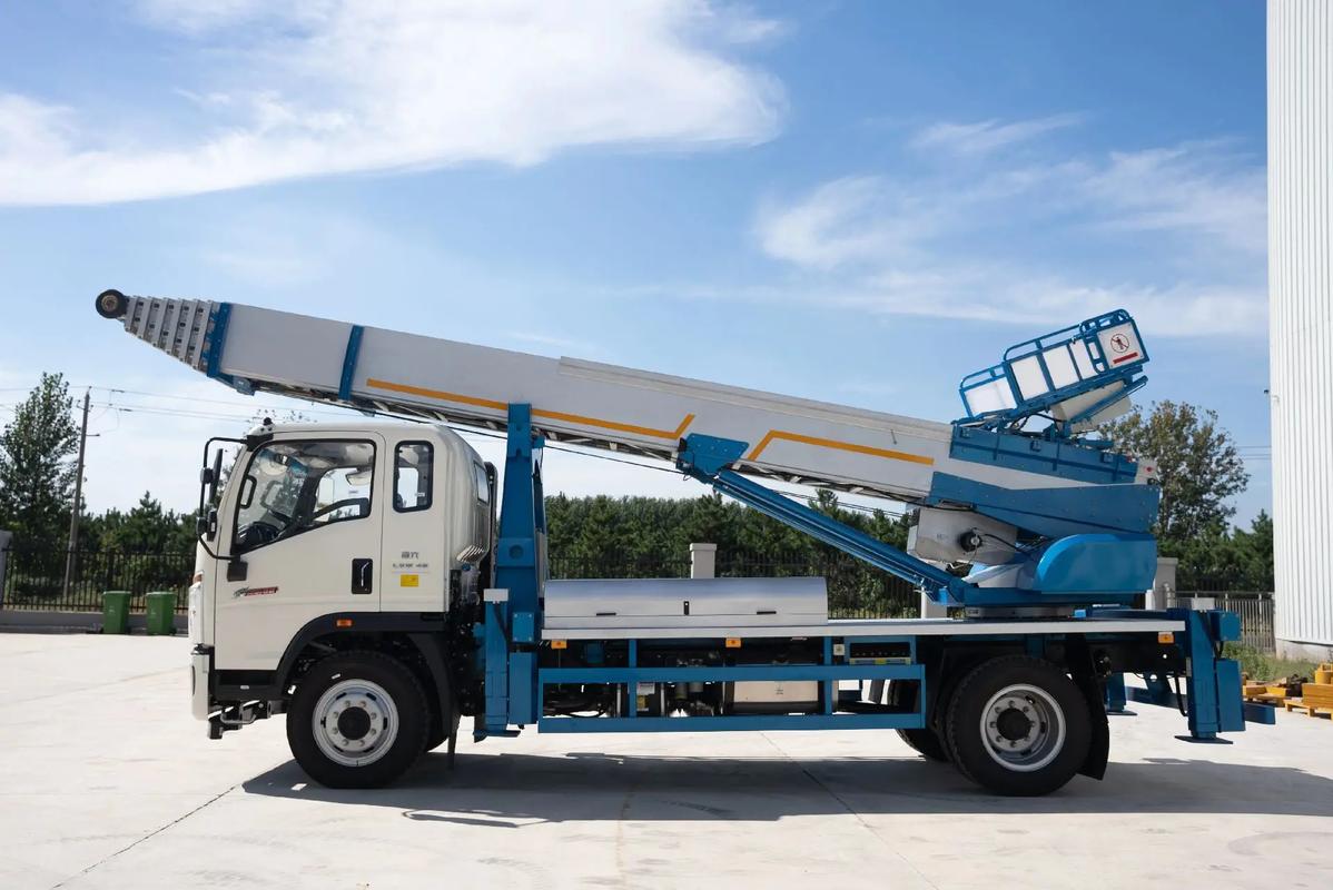 庆云云梯上料车租赁费用