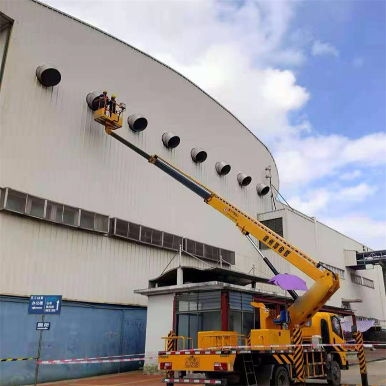 庆云高空作业车出租服务：专业广告牌安装解决方案